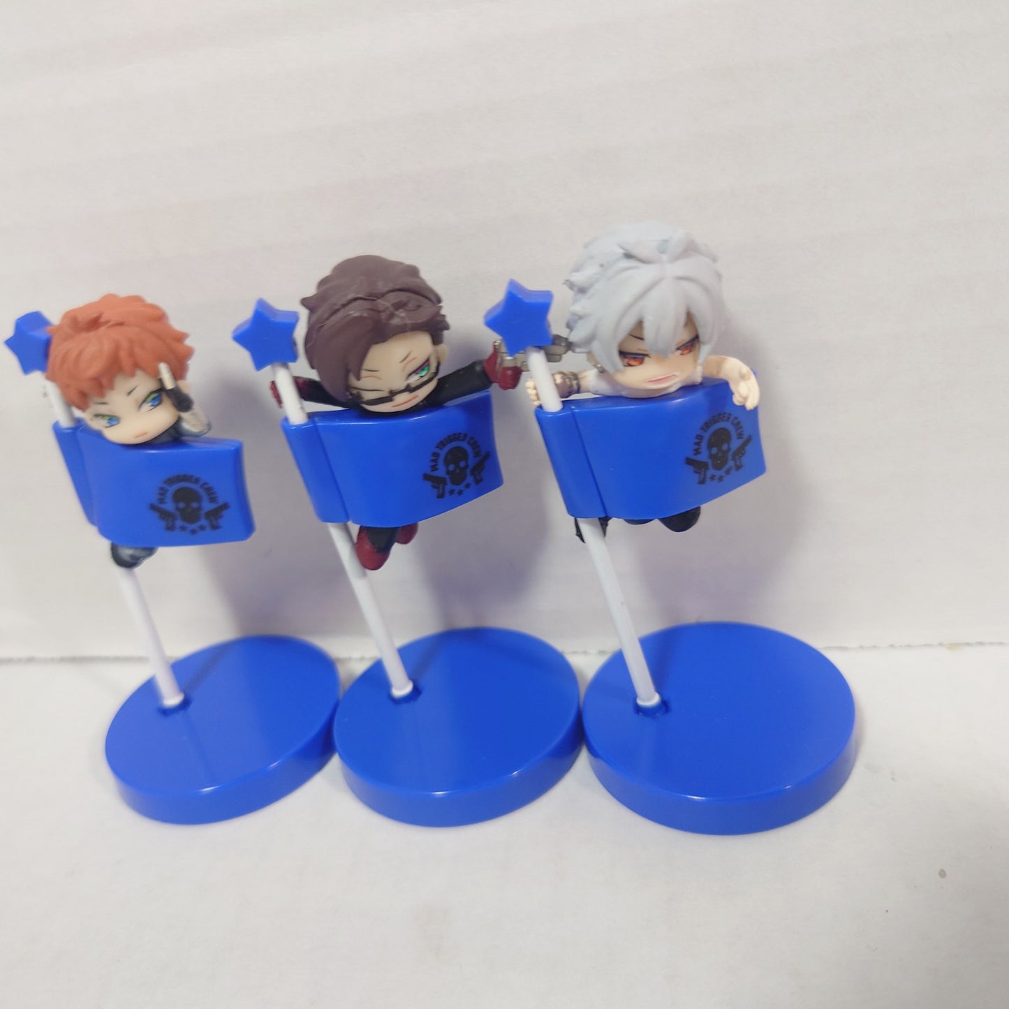 Mad Trigger Crew Hypnosis Mic Mini Flag Figure Set