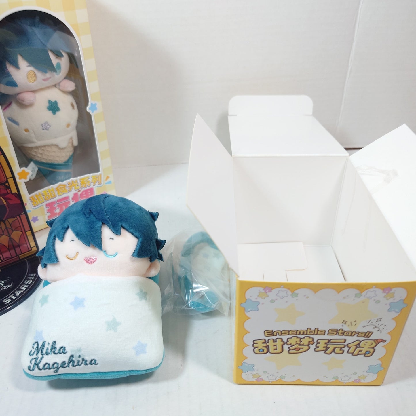 Mika Kagehira Valkyrie Ensemble Stars Plush & Acrylic Stand Set