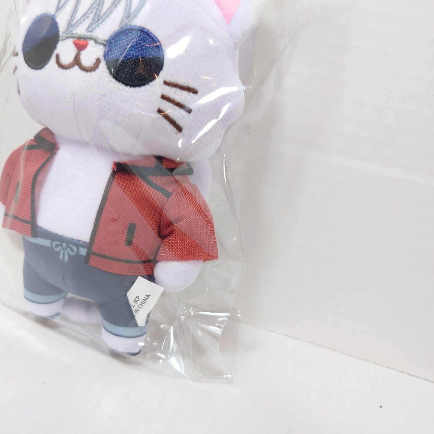 Satoru Gojo Jujutsu Kaisen withCat Plush Techical High Okinawa Ver.