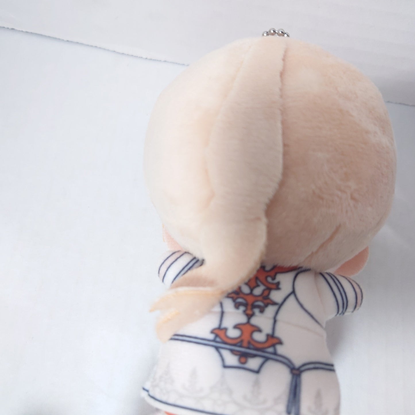 Comannder White NieR Automata Ver 1.1a Chibigurumi Plush